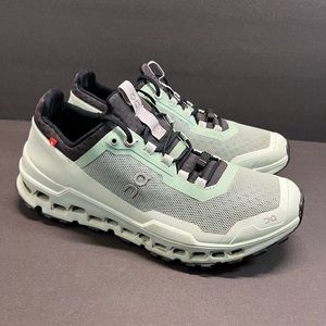 On cloud Cloudultra Wo’s Sz 8